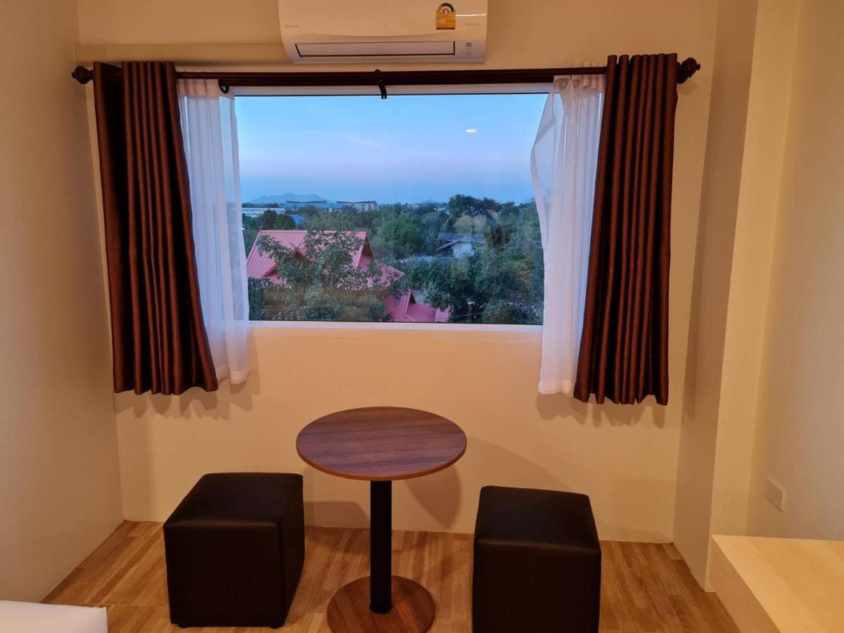 The Charlotte Smart Hotel Lop Buri Εξωτερικό φωτογραφία